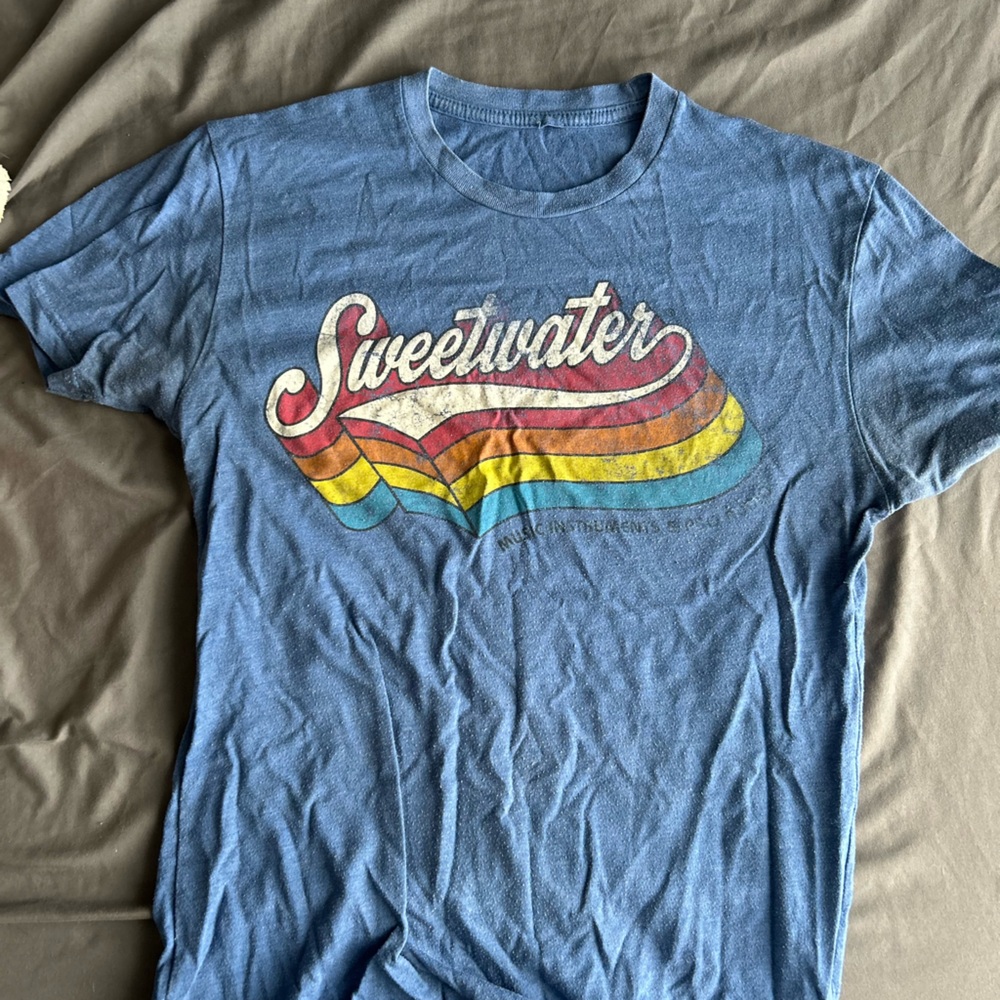 Retro Rainbow Graphic T-Shirt